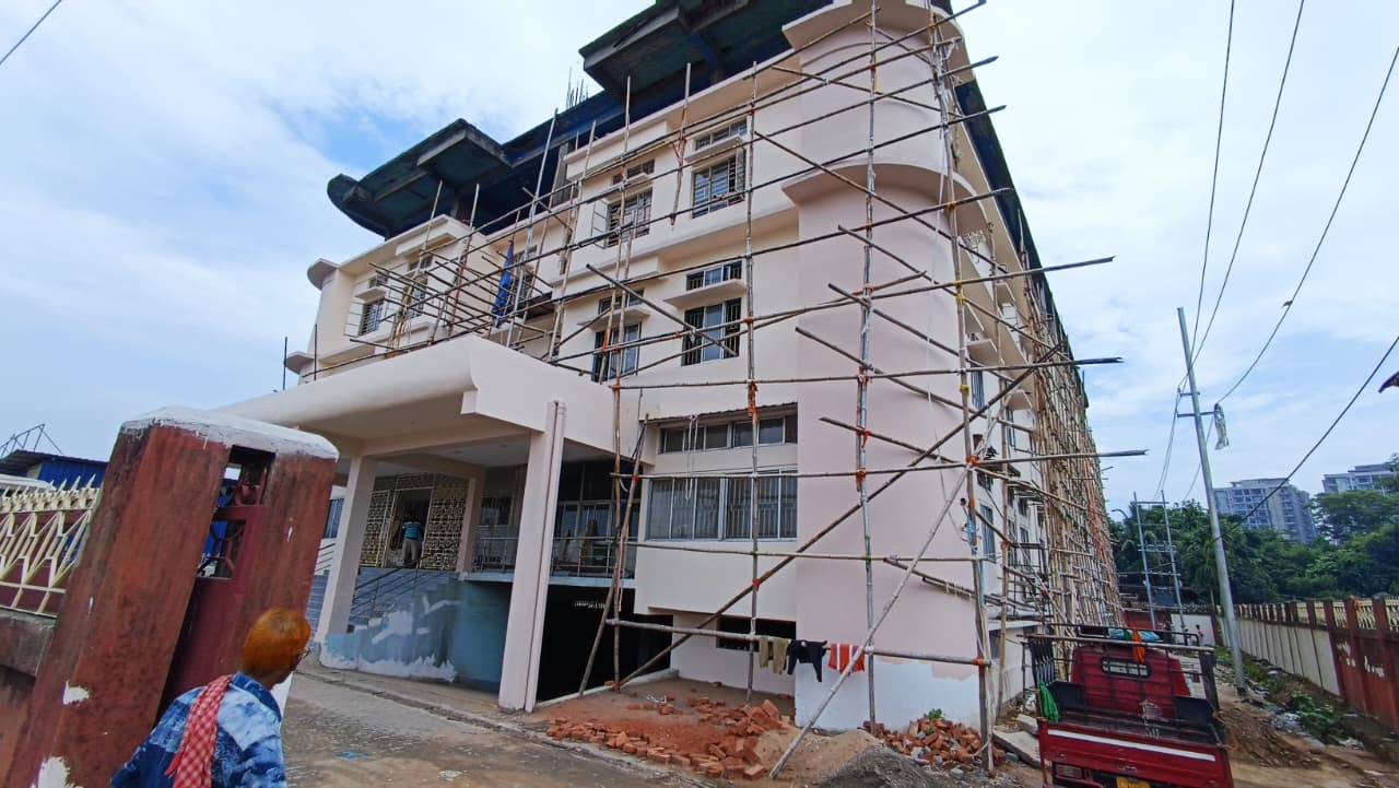 Commercial Buildings photo 3
